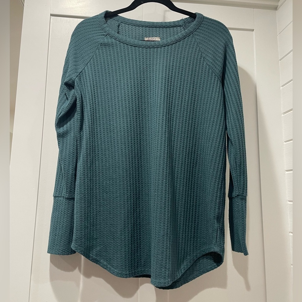 Chaser Long‎ Sleeve Shirt Size L
